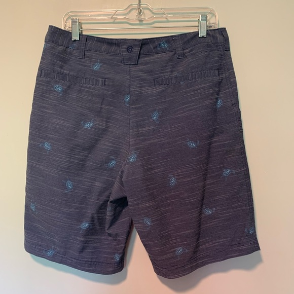 Men’s Champion Shorts - Picture 2 of 8